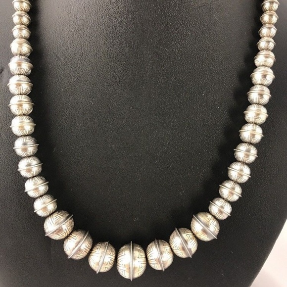 COPY - Hand Stamped Bench Navajo Pearls Graduated… - Picture 1 of 8